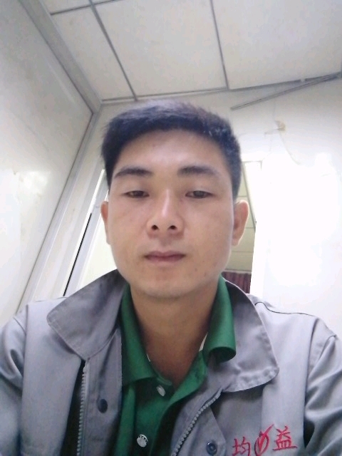 枫叶的第一张照片--宁德相亲网