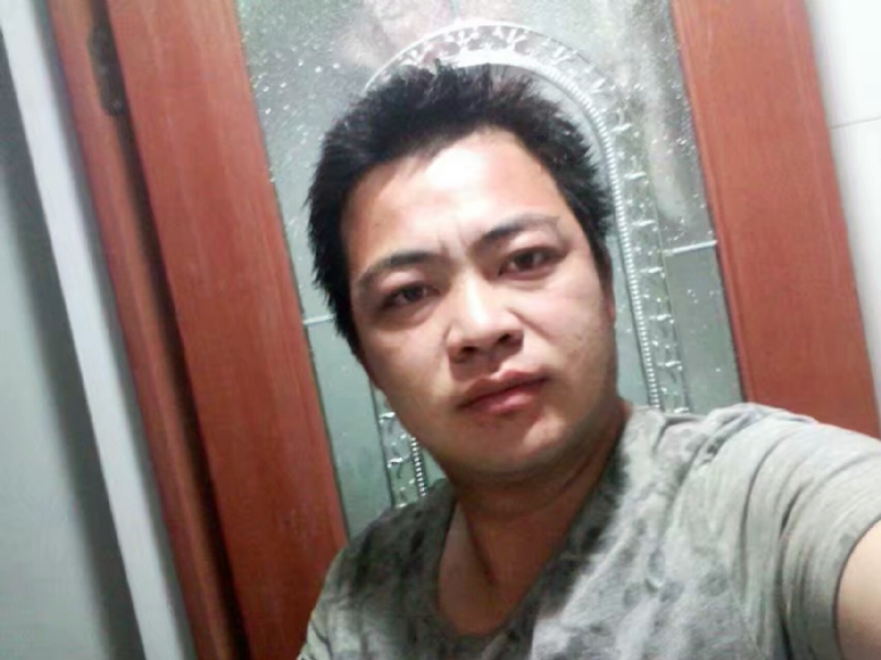 往事随风的第一张照片--宁德相亲网