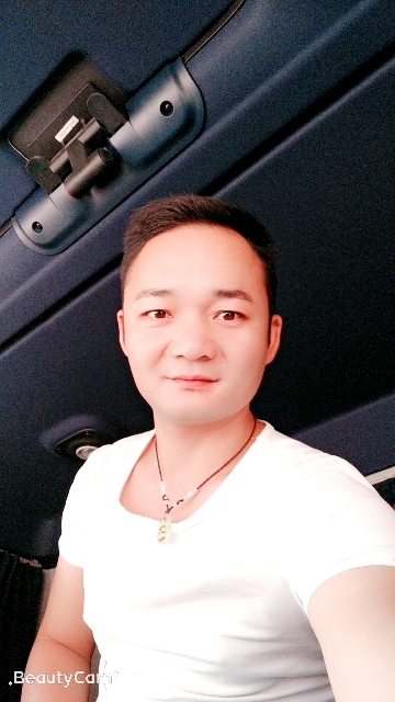 平凡的第一张照片--宁德相亲网