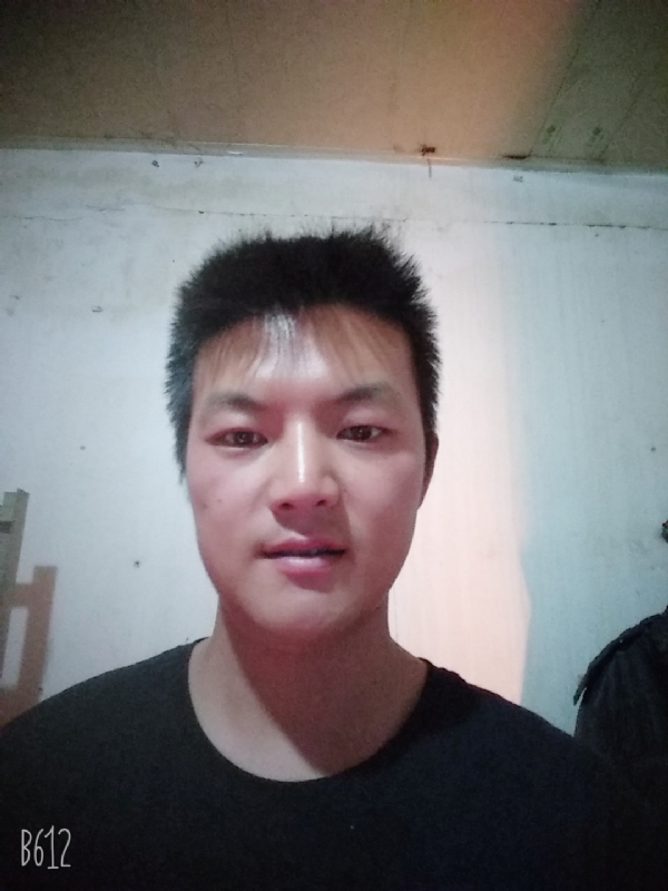 风轻云淡的第一张照片--宁德相亲网