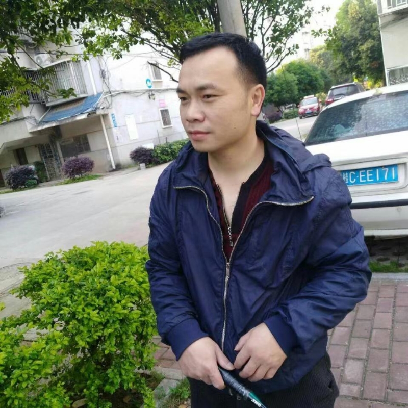 灰色足迹的第一张照片--宁德相亲网