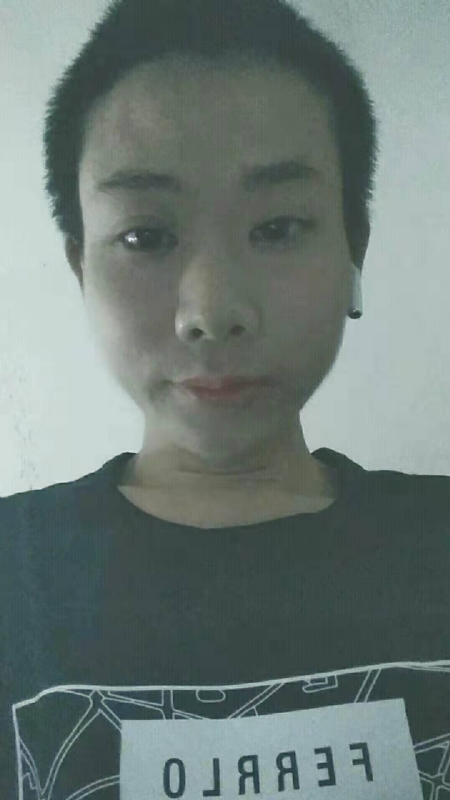 水中月的第一张照片--宁德相亲网