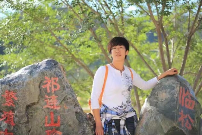 弱水河边青春草的第一张照片--宁德相亲网