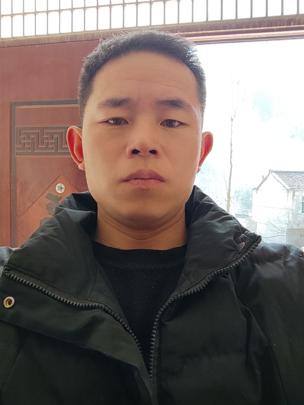 勇敢的成长的第一张照片--宁德相亲网