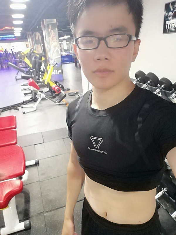 石榴裙下的第一张照片--宁德相亲网