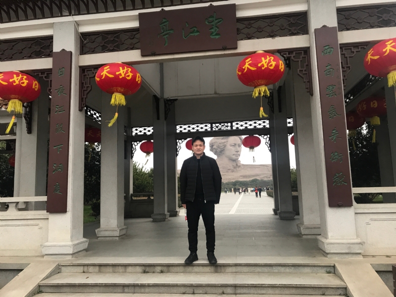 风继续吹的第一张照片--宁德相亲网