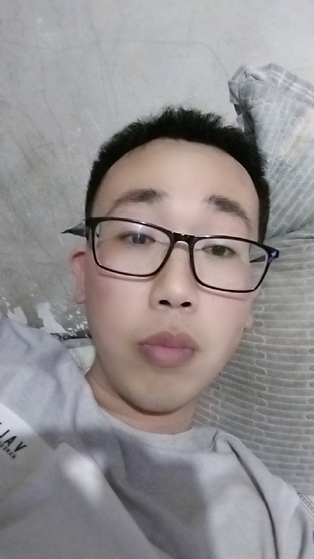 喜欢比我大的女人的第一张照片--宁德相亲网