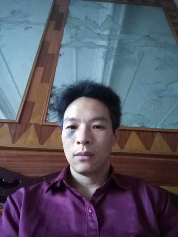 风中落叶的第一张照片--宁德相亲网