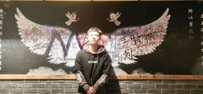 水彩画师的第一张照片--宁德相亲网