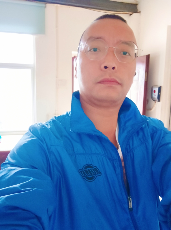 通海混混的第一张照片--宁德相亲网