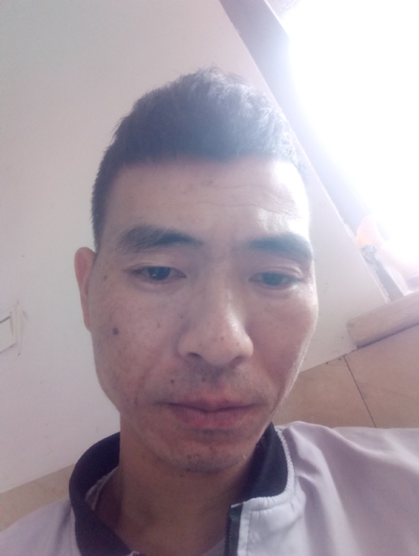 想你的夜的第一张照片--宁德相亲网