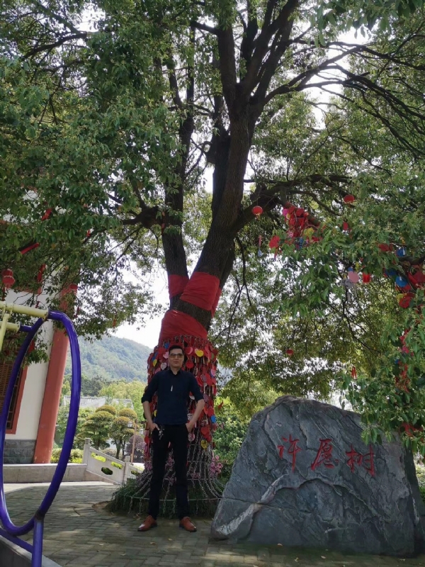 霸气的第一张照片--宁德相亲网