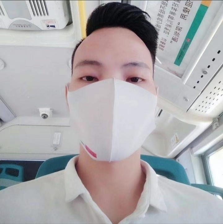 摆渡者的第一张照片--宁德相亲网