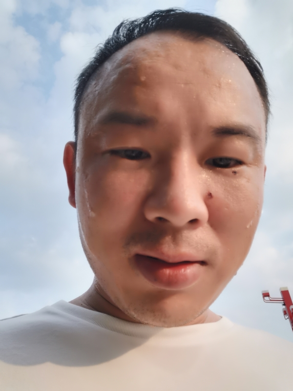 唐老鸭的第一张照片--宁德相亲网