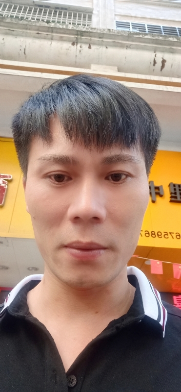 笑看人生的第一张照片--宁德相亲网