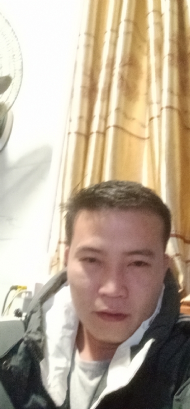 一个人的烟火的第一张照片--宁德相亲网