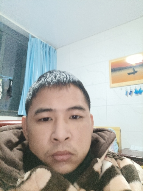 寂寞的第二张照片--宁德相亲网