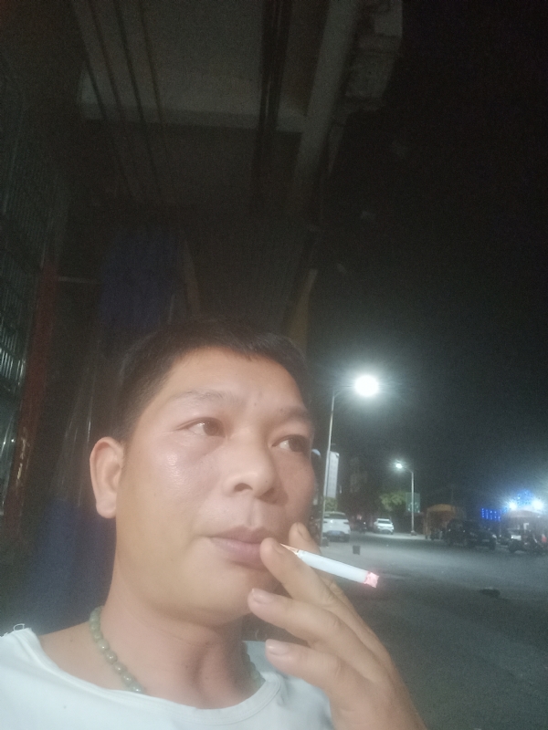 善解人意的第一张照片--宁德相亲网