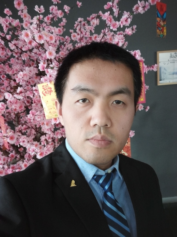 我就是个翻译的第一张照片--宁德相亲网