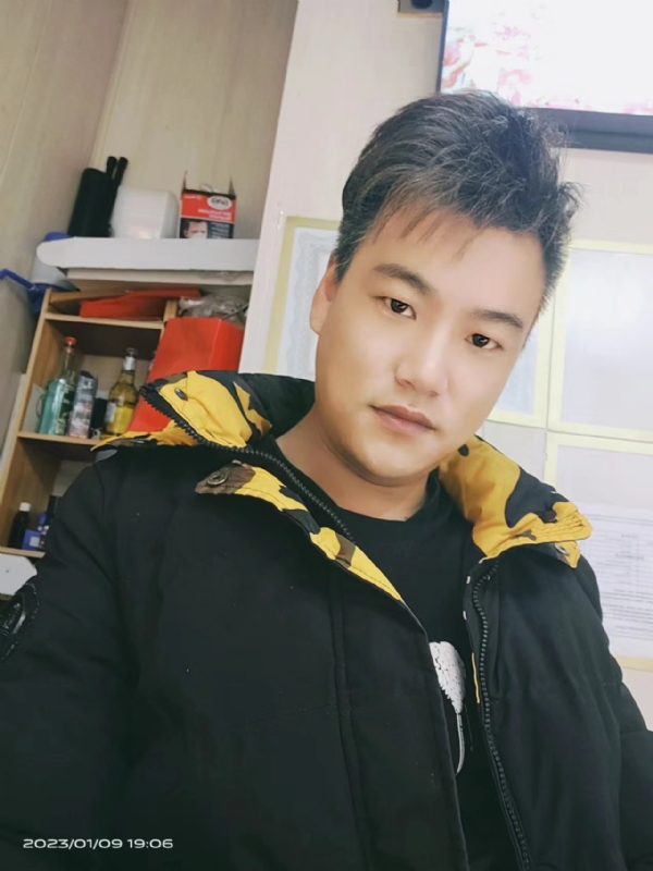 孤酒枕愁眼眠的第一张照片--宁德相亲网
