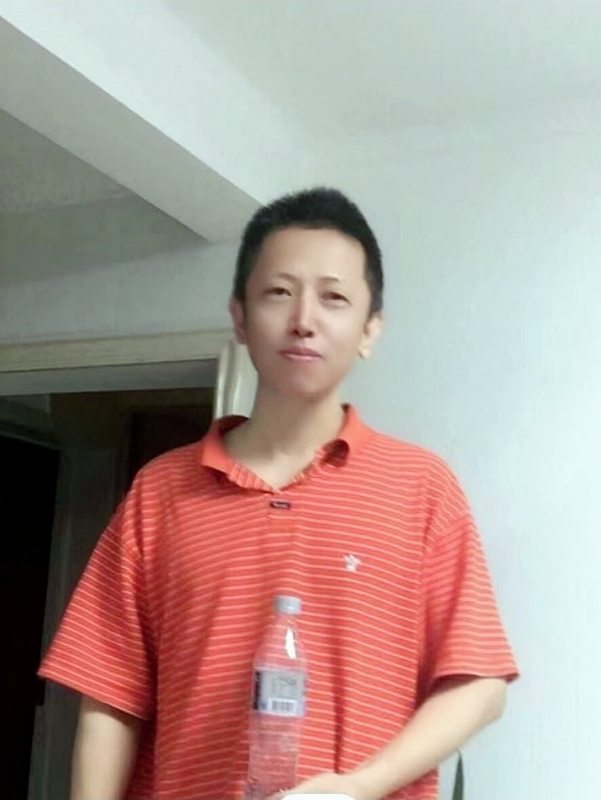 电光石火的第一张照片--宁德相亲网