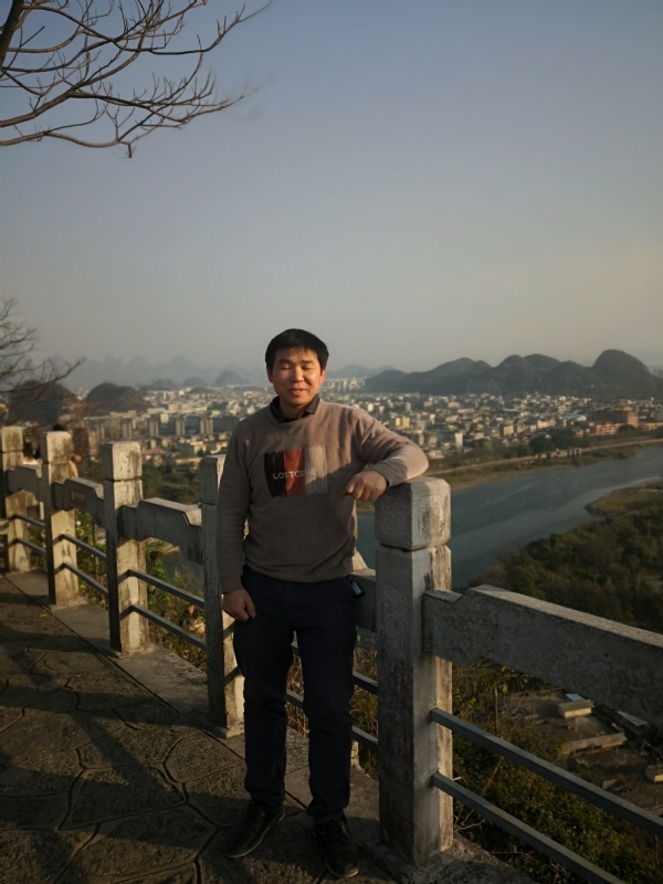 漓江之上的第三张照片--宁德相亲网