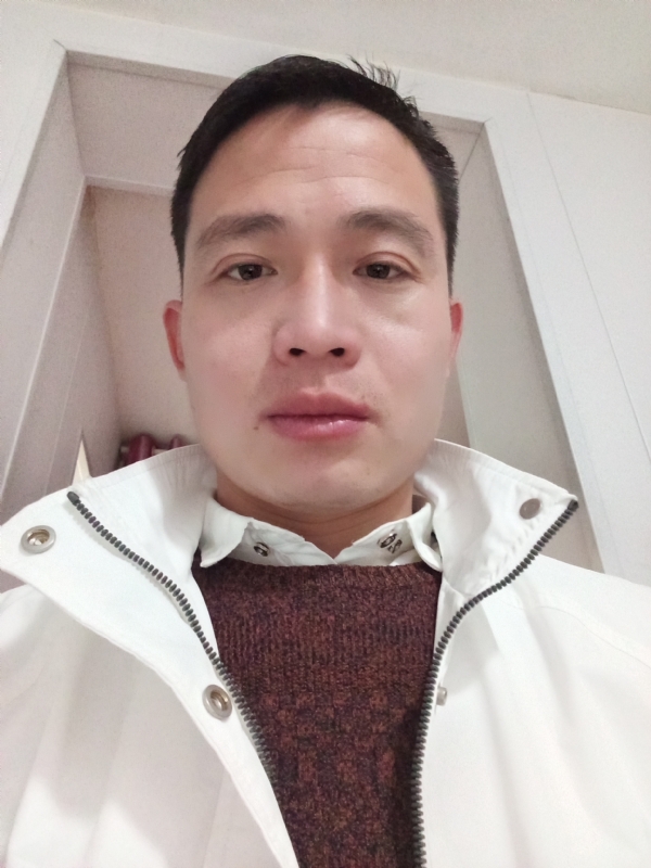 忧伤还是快乐的第一张照片--宁德相亲网
