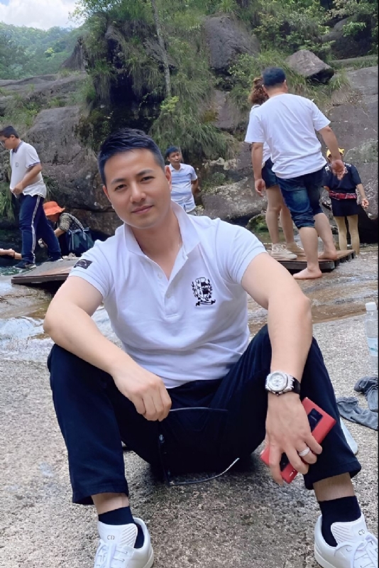 勿忘初心的第三张照片--宁德相亲网
