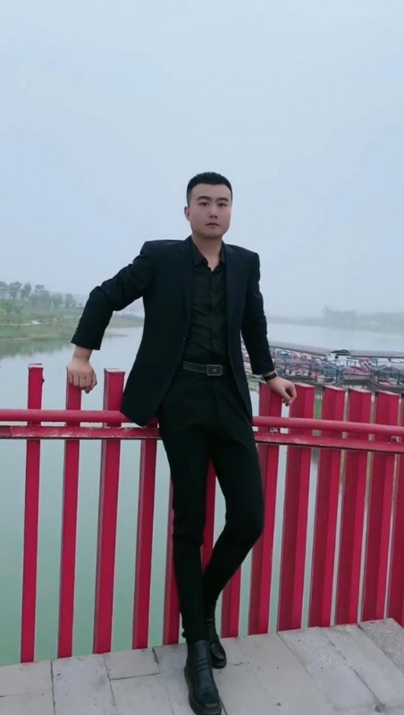 Albert的第一张照片--宁德相亲网