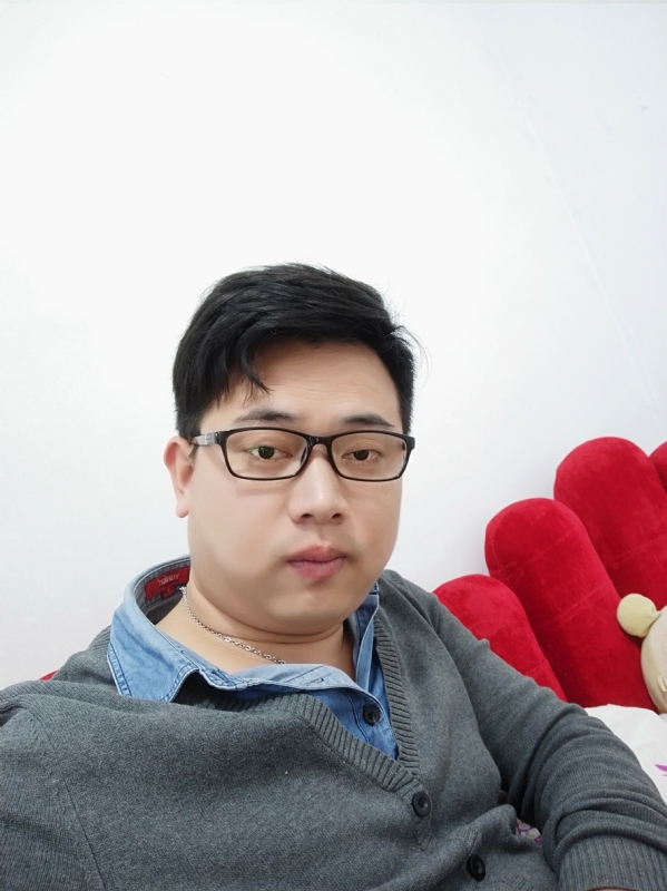 何必在亿的第一张照片--宁德相亲网