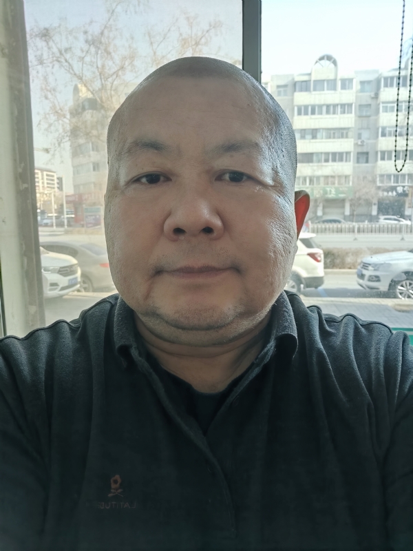 穆萨的第一张照片--宁德相亲网