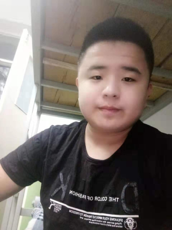 打小就爱淘气的第一张照片--宁德相亲网