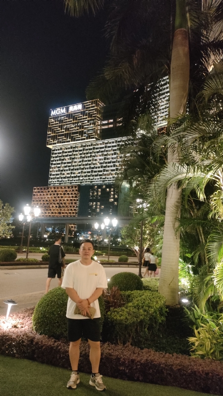 熟悉的身影的第一张照片--宁德相亲网