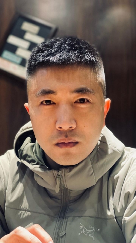 山中何缘的第一张照片--宁德相亲网