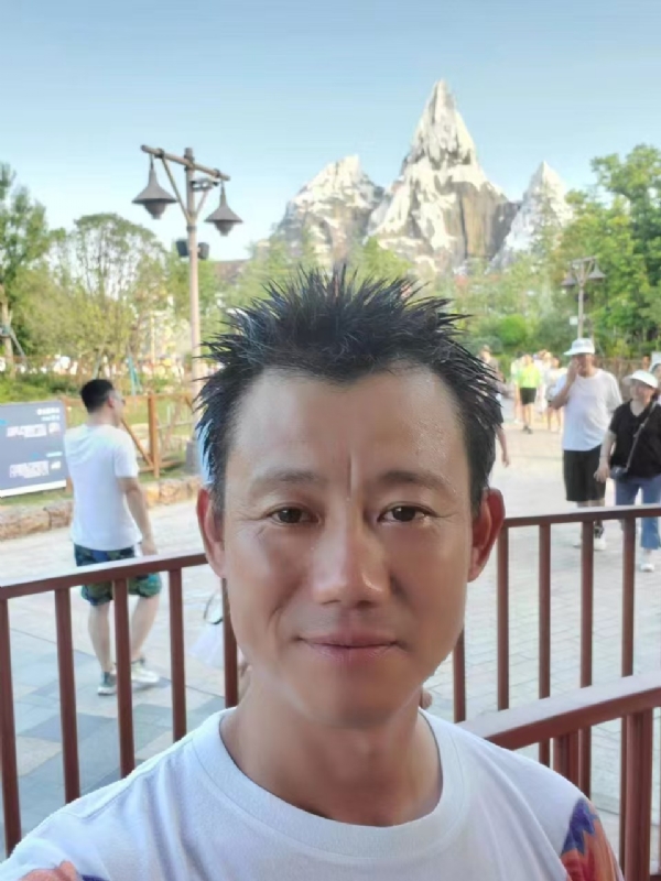 艾氏涂料博的第一张照片--宁德相亲网