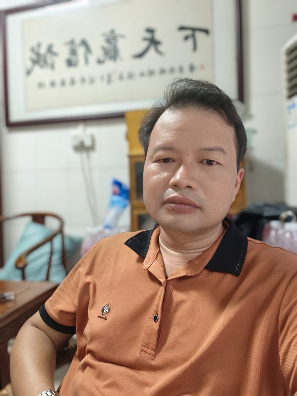 自强不息的第一张照片--宁德相亲网