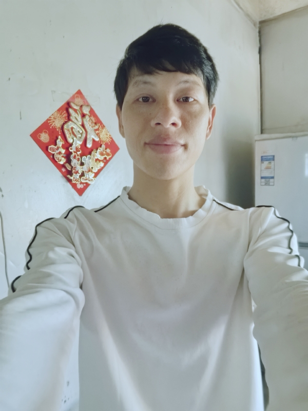 夏风微凉的第一张照片--宁德相亲网