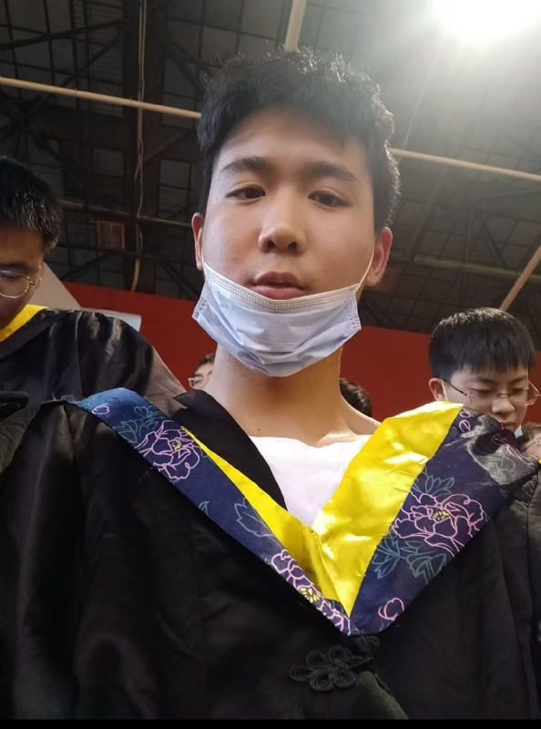 落落大方的第一张照片--宁德相亲网
